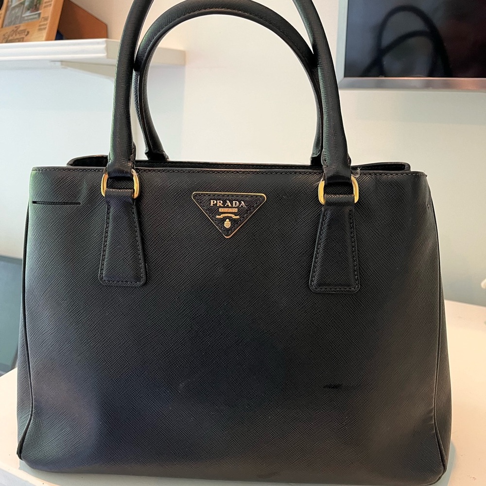 Black Medium Leather Top-Handle Bag - Vintage